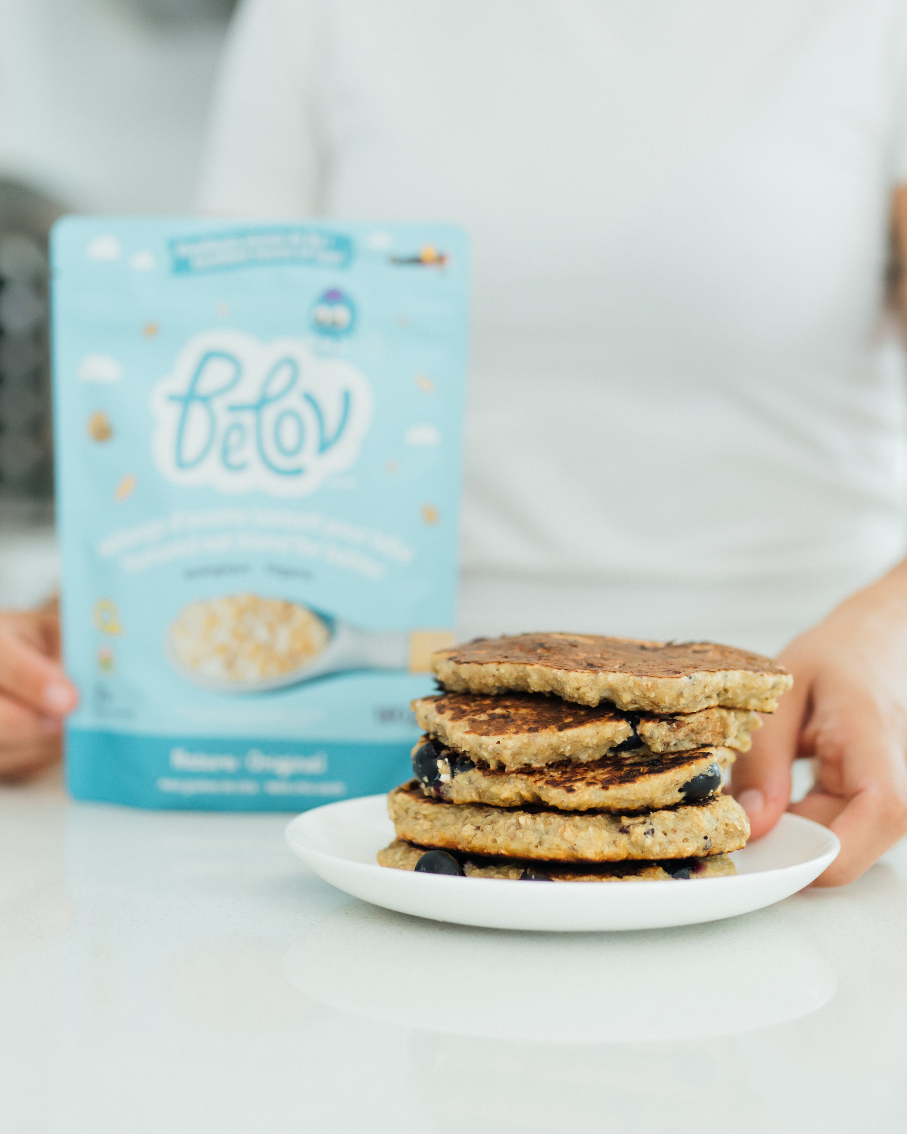 Crêpes à la banane et bleuets pour bébé !